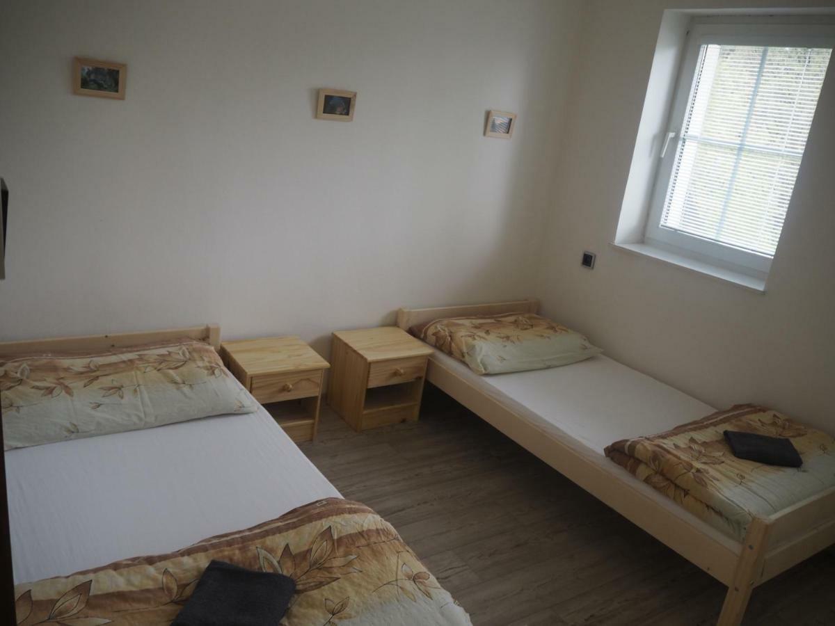 Economy Apartments Ceske Svycarsko Hřensko Eksteriør bilde